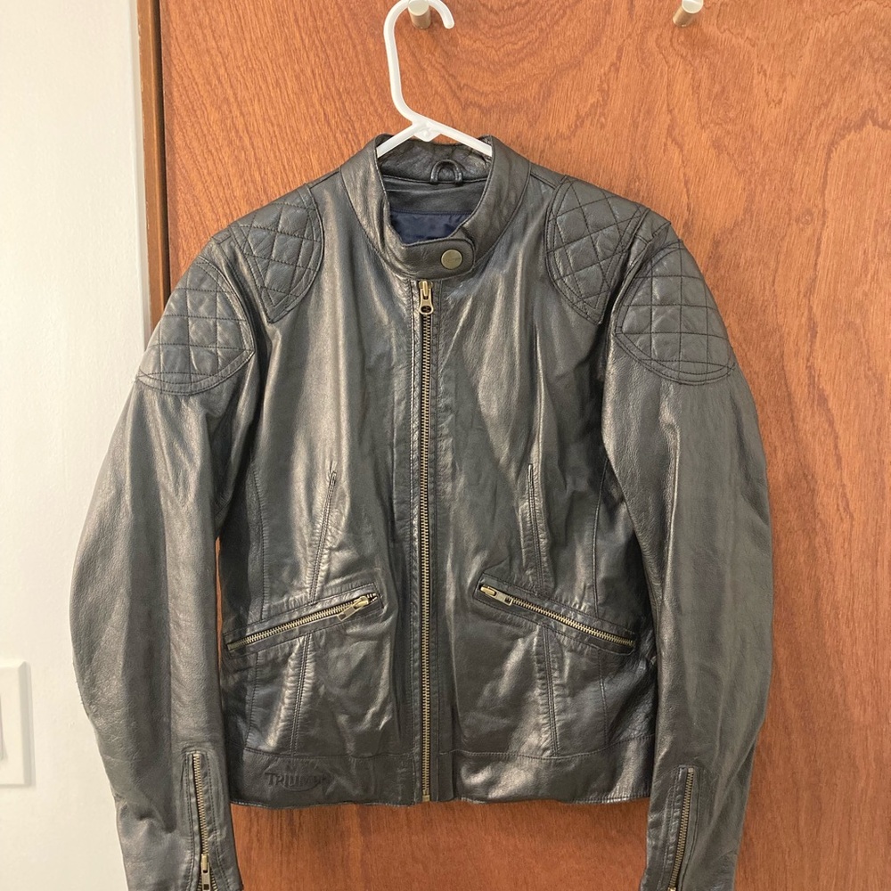 Triumph Women’s Size Small Cafe Racer Leather Jacket